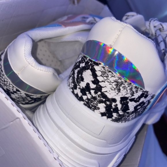 Shoes - Picture 2 of 2